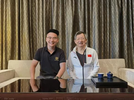 鹤巢文化签约国际知名艺术大师黄建南：走向全球艺术市场的新进程